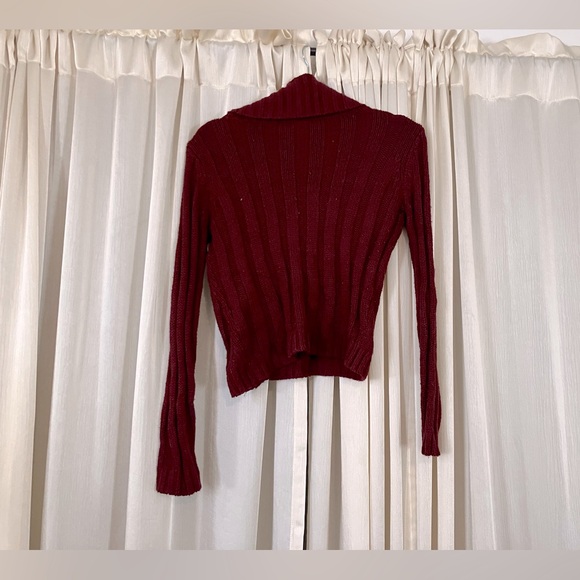 🌸 3 for $10 / Maroon Turtleneck Sweater - Picture 5 of 5